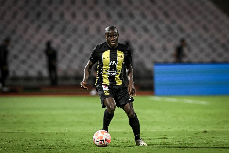 开云体育-德天空：坎特已接受费内巴切提出的降薪要求，以促成这笔交易