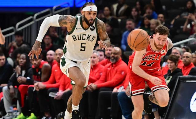 开云官网-为何底薪加盟雄鹿？小特伦特：能搭档两位75大巨星